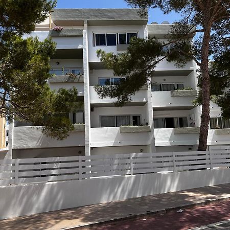 Appartement Edificio Rexii à Es Pujols Extérieur photo